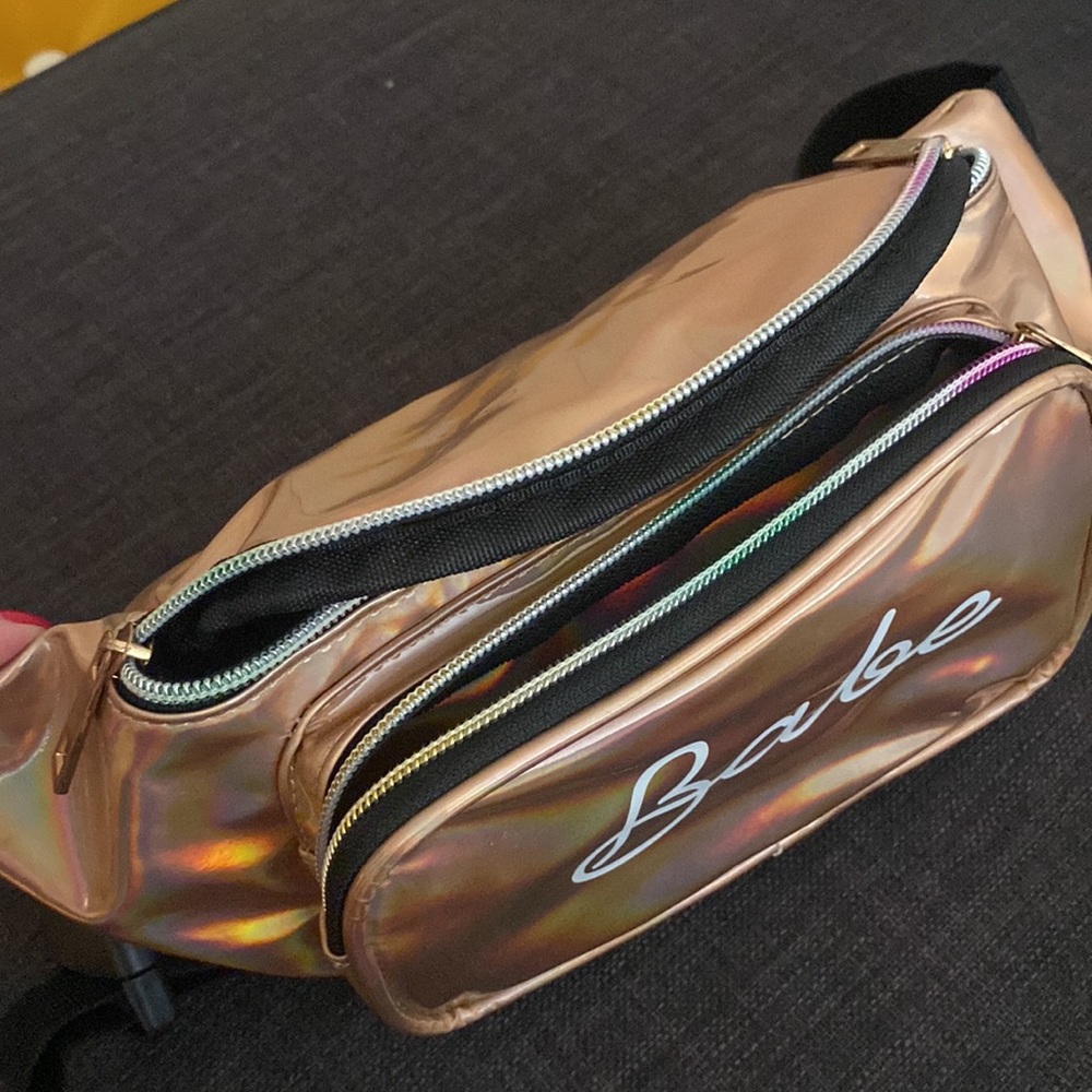 Fanny Pack - Picture 2 of 2